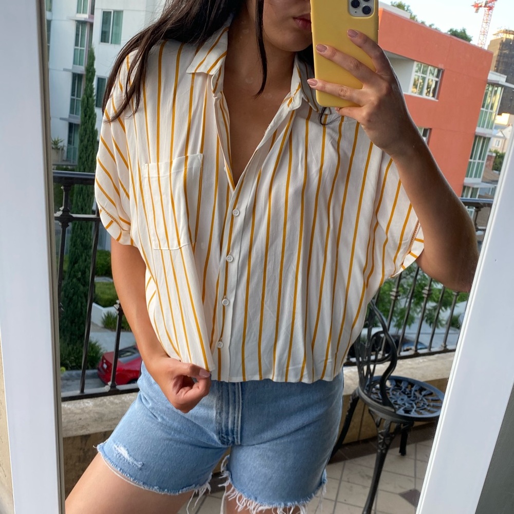 Forever 21: Cropped Striped Blouse
